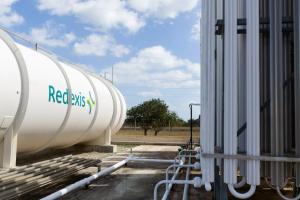Redexis desarrolla un proyecto pionero de ahorro energético en sus plantas satélite de Gas Natural Licuado (GNL)