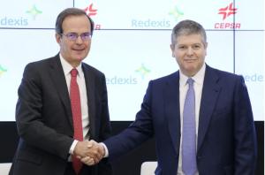 Redexis y Cepsa crearán la mayor red de estaciones de repostaje de gas natural en España